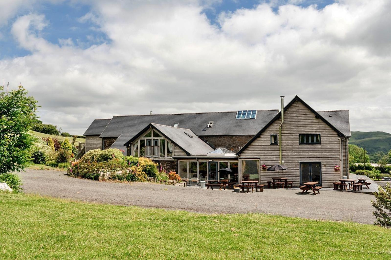 Finest Retreats - The Welsh Barn Villa Aberystwyth Ngoại thất bức ảnh